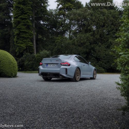 2027 BMW M2 CS G87 Front View