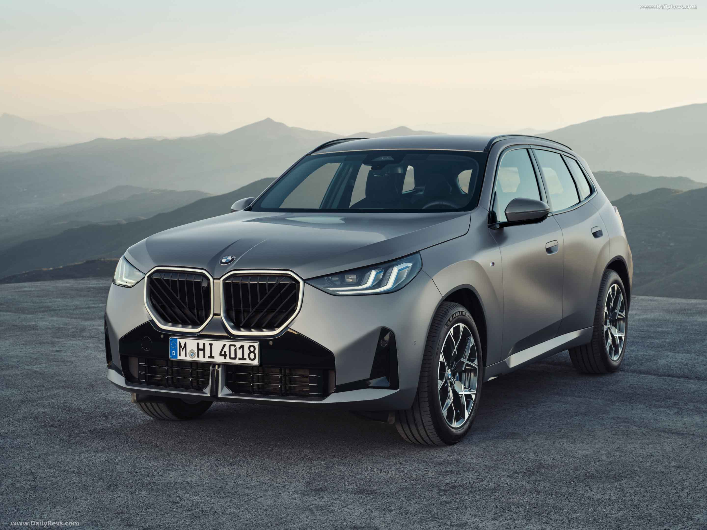 2026 BMW X3 20 xDrive G45 Front View