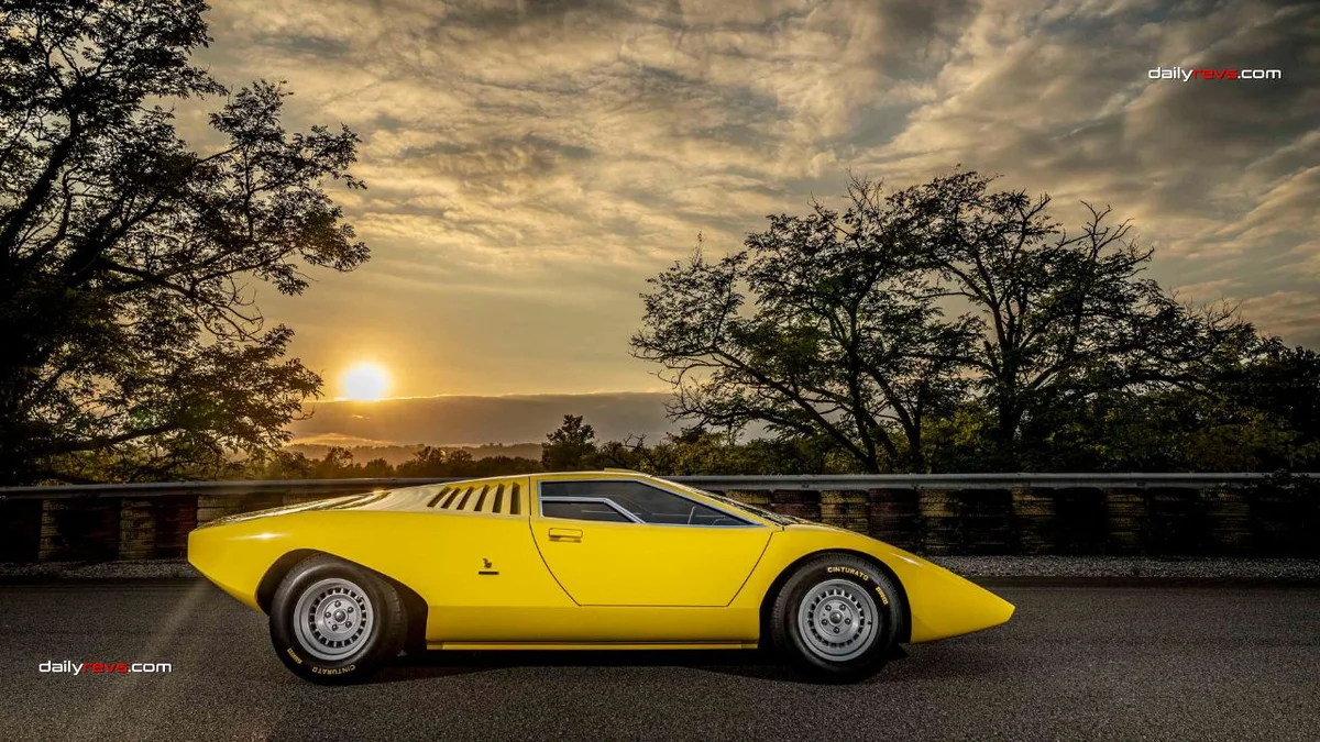 1971 Lamborghini Countach LP500 Prototype – Side Profile The original 1971 Lamborghini Countach LP500 prototype introduced Marcello Gandini's radical wedge-shaped design, which would influence Lamborghini supercars for decades.