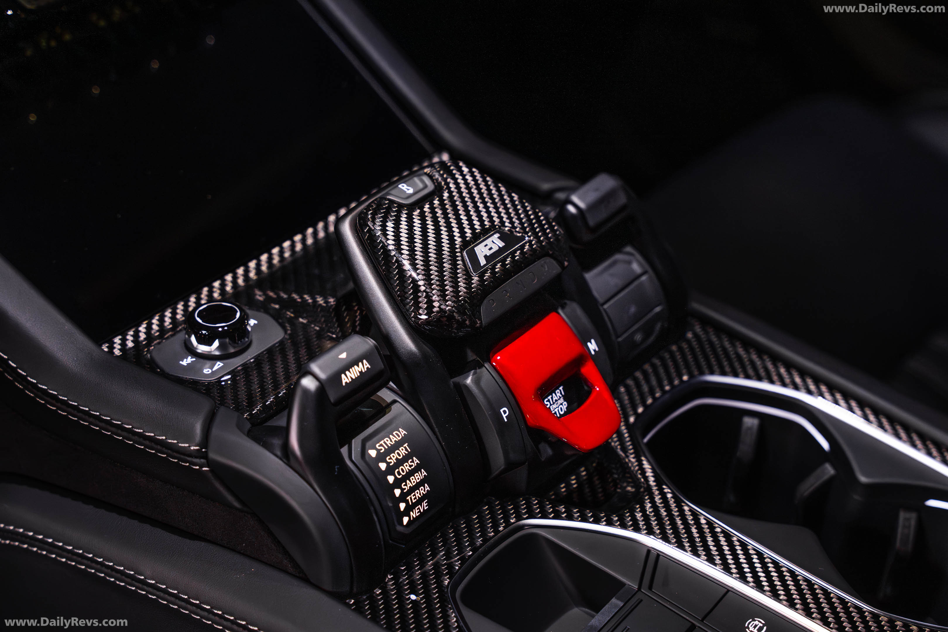 2026 ABT Urus SE Interior
