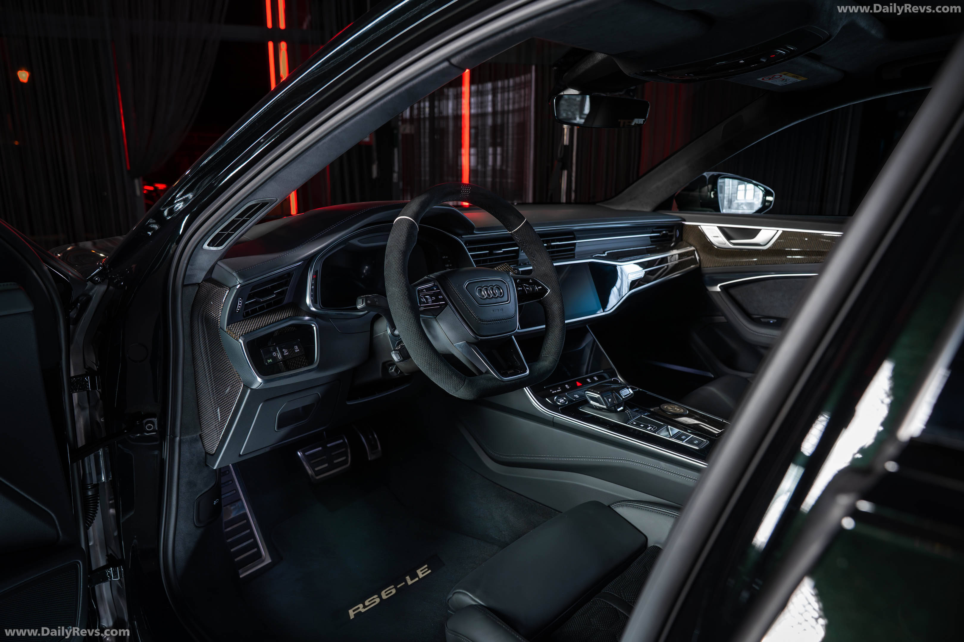 2026 ABT RS6 Legacy Edition 800 Interior