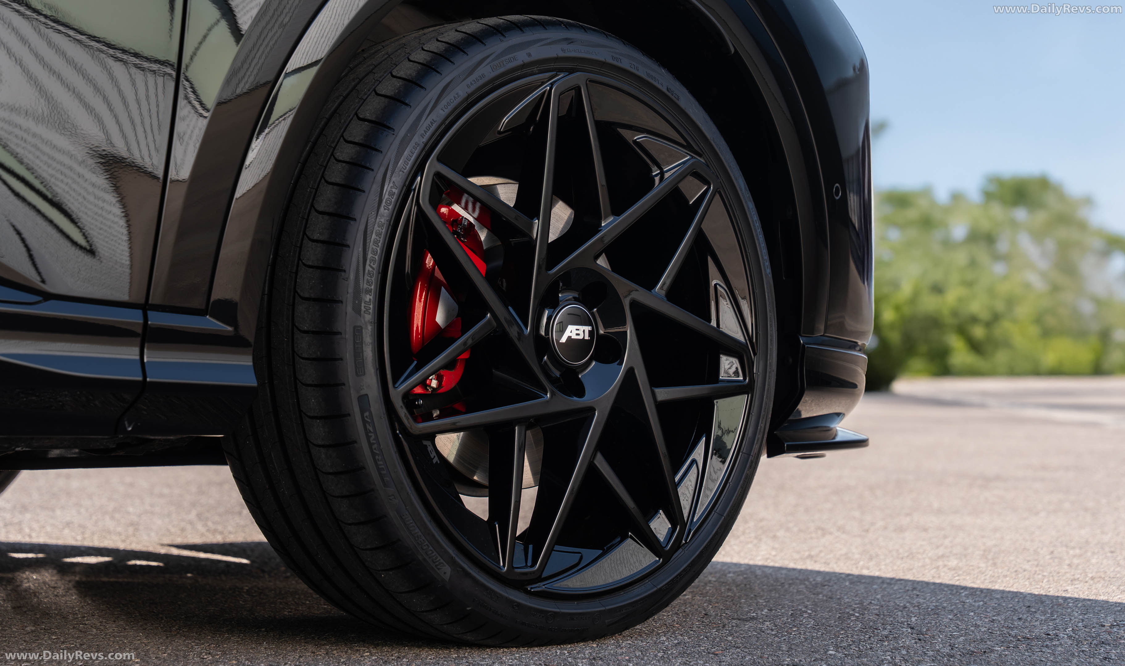 2026 ABT SQ5 Sportback Exterior