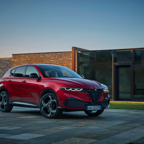 2026 Alfa Romeo Tonale Sport Speciale Front View