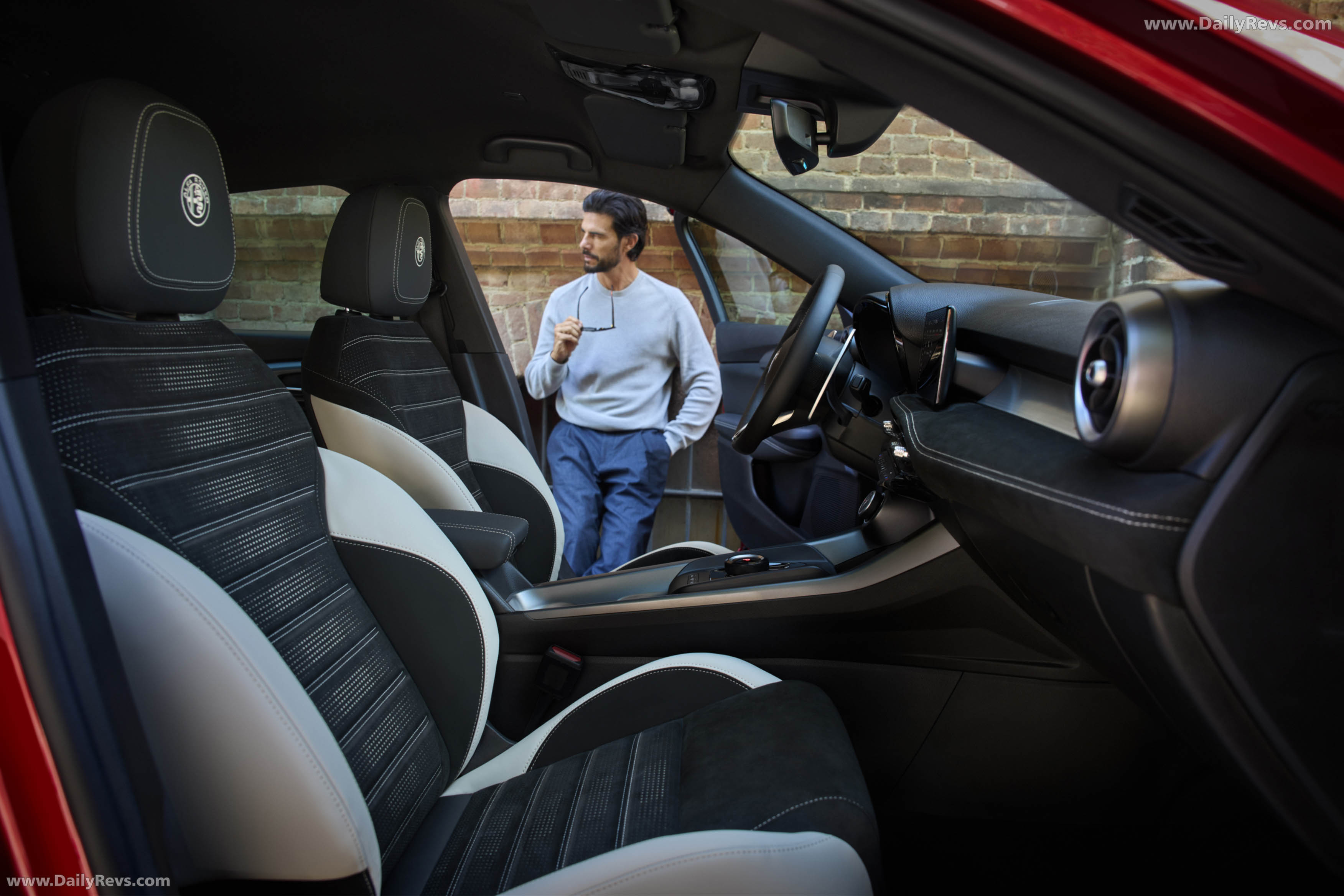 2026 Alfa Romeo Tonale Sport Speciale Interior