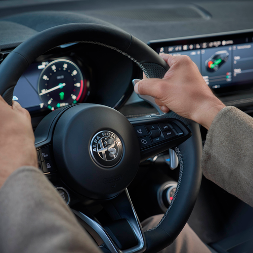 2026 Alfa Romeo Tonale Sport Speciale Interior