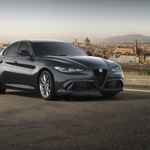 2025 Alfa Romeo Giulia Sprint Front View