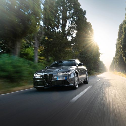2025 Alfa Romeo Giulia Sprint Front View