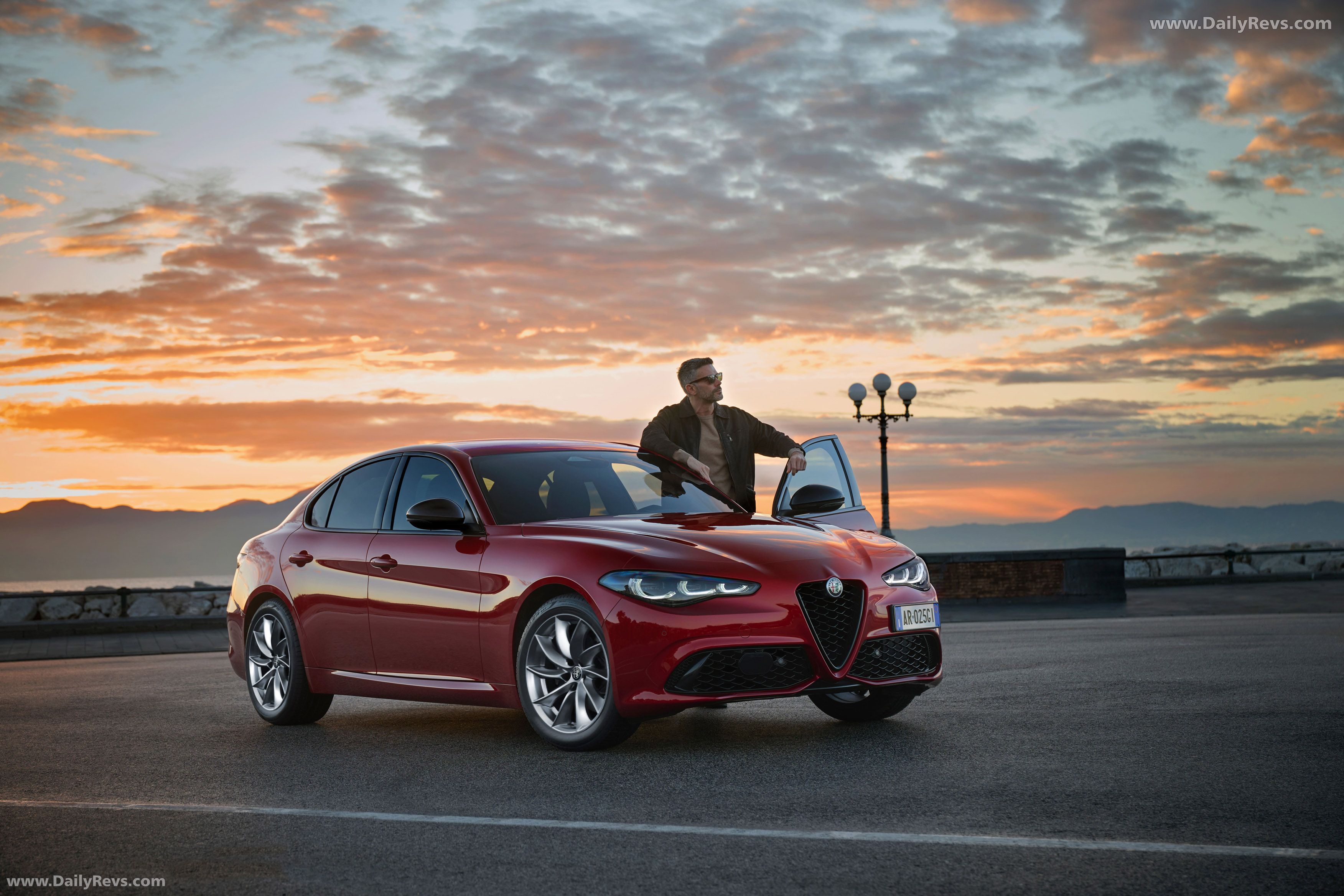 2025 Alfa Romeo Giulia Sprint Front View