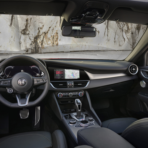 2025 Alfa Romeo Giulia Sprint Interior