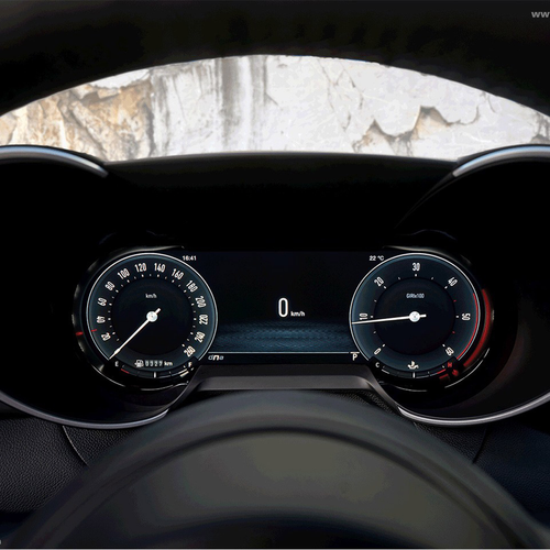 2025 Alfa Romeo Giulia Sprint Interior