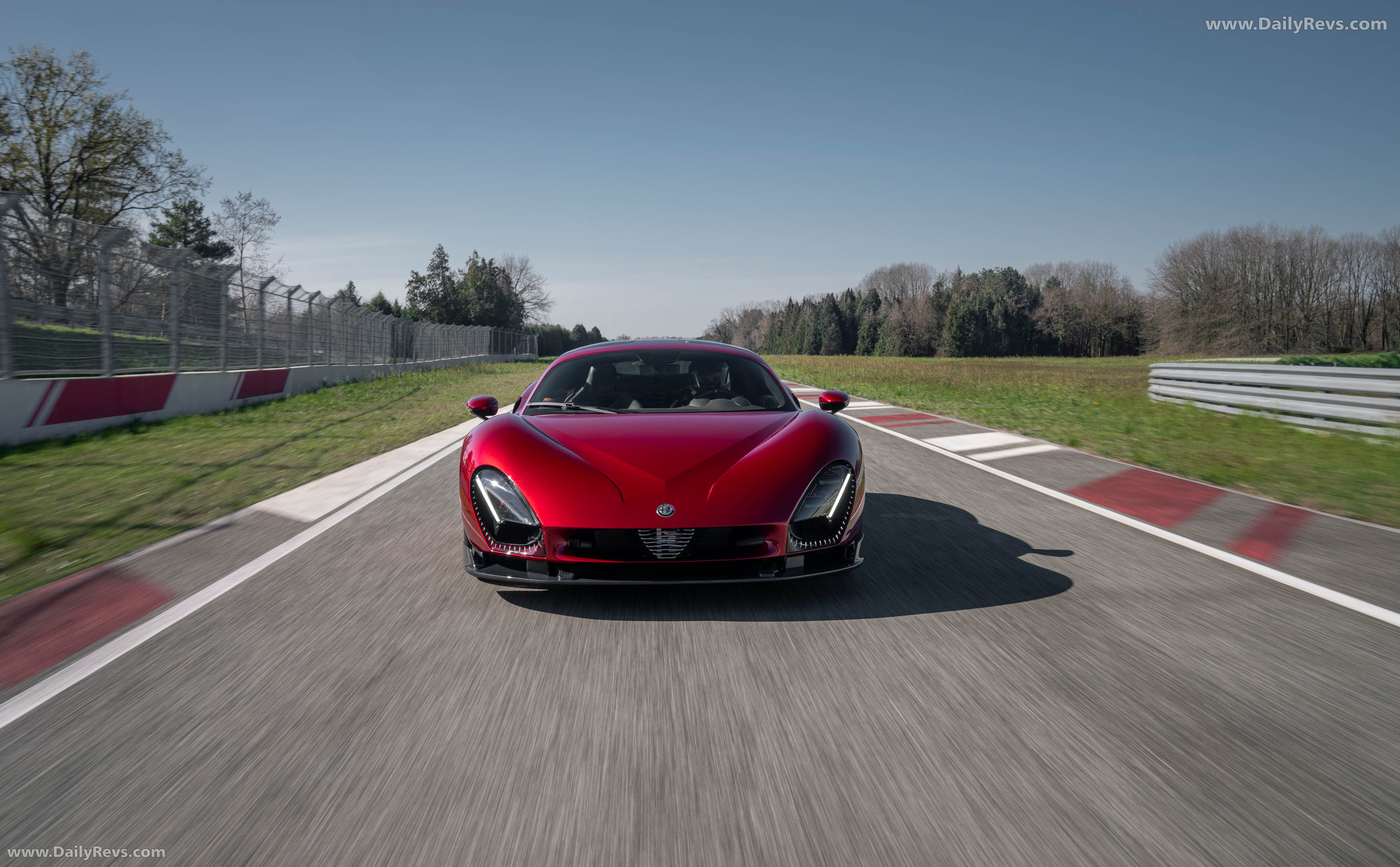 2024 Alfa Romeo 33 Stradale Front View