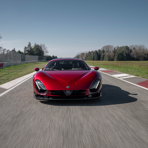 2024 Alfa Romeo 33 Stradale Front View