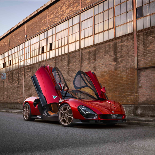 2024 Alfa Romeo 33 Stradale Front View