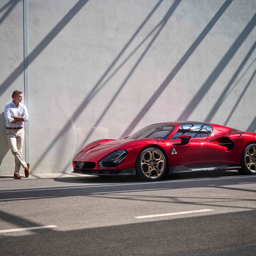 2024 Alfa Romeo 33 Stradale Side View