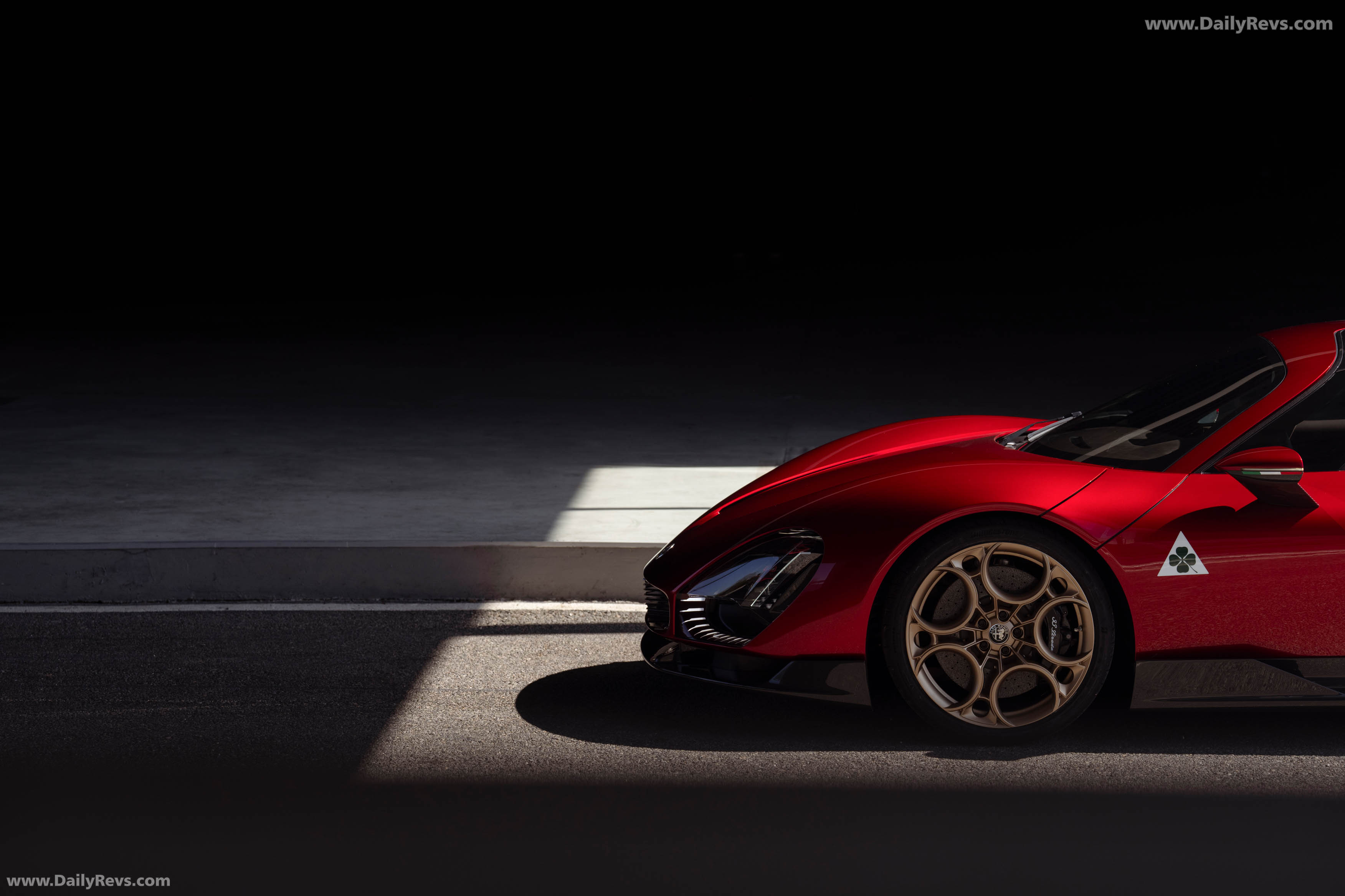 2024 Alfa Romeo 33 Stradale Exterior