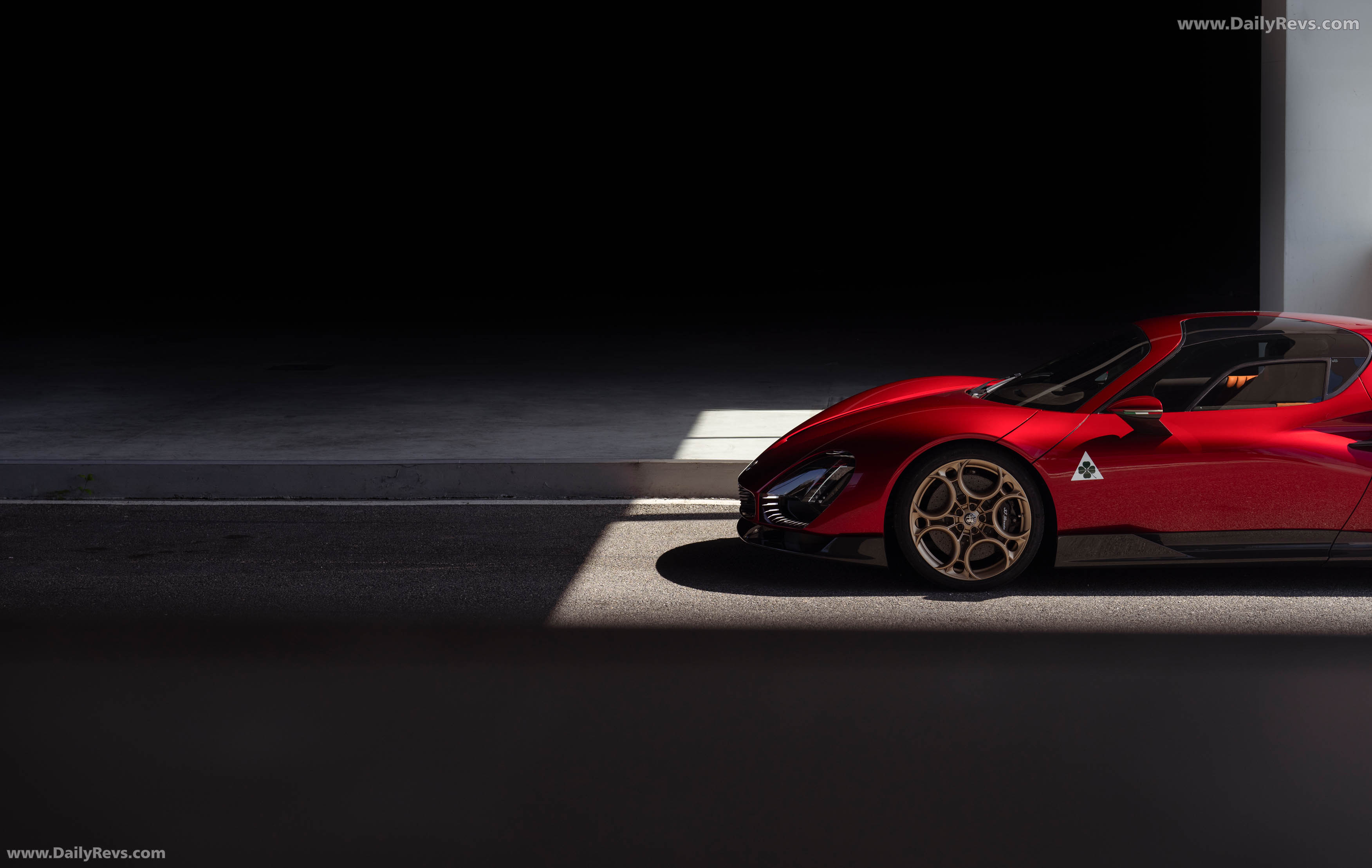 2024 Alfa Romeo 33 Stradale Exterior