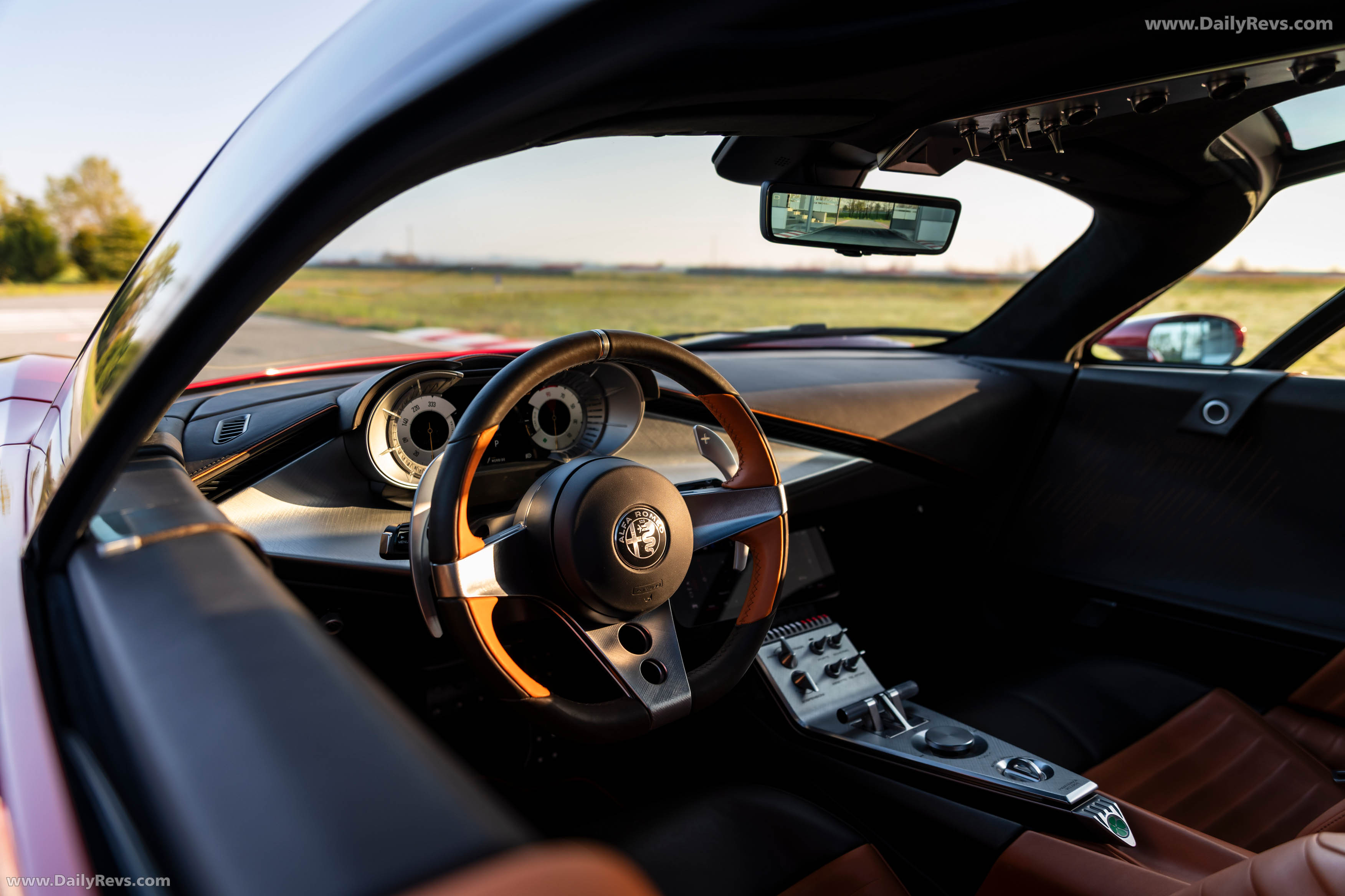 2024 Alfa Romeo 33 Stradale Interior