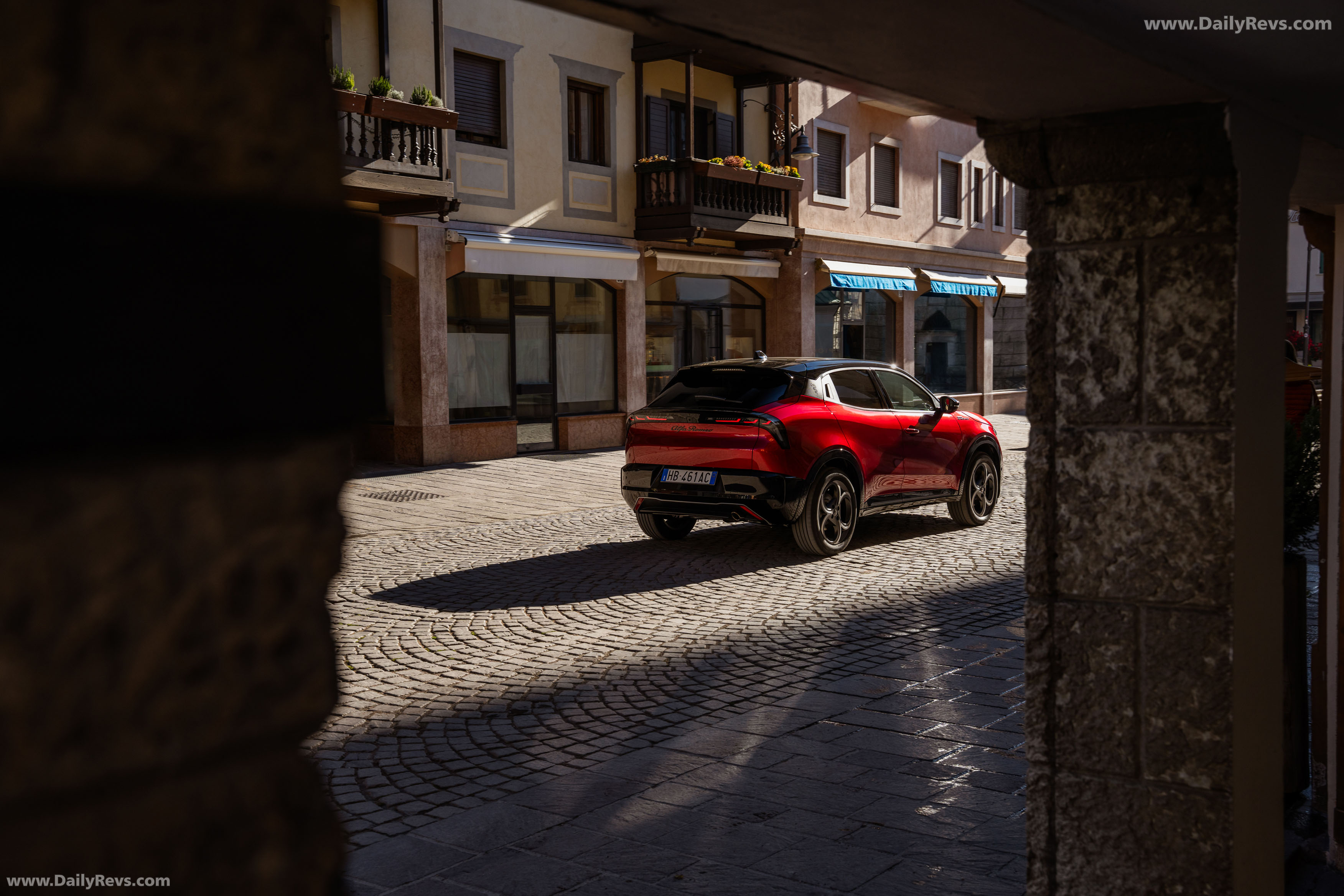 2025 Alfa Romeo Junior Sport Speciale Rear View