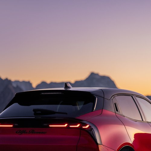 2025 Alfa Romeo Junior Sport Speciale Exterior