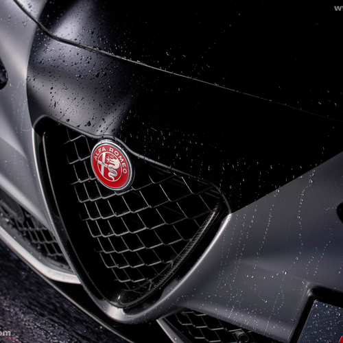 2027 Alfa Romeo Giulia Quadrifoglio Luna Rossa Exterior