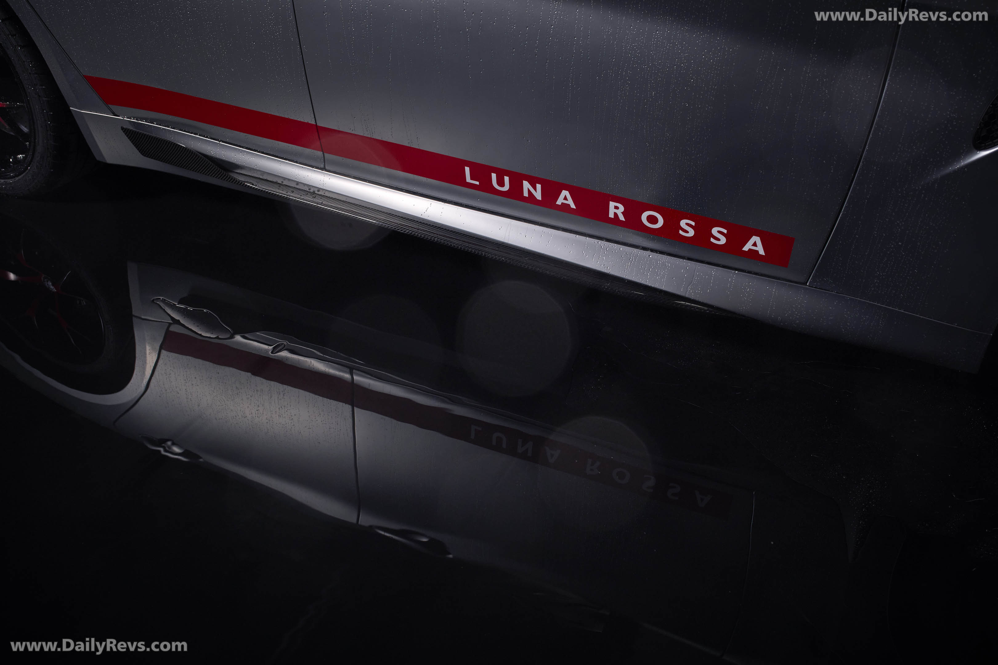 2027 Alfa Romeo Giulia Quadrifoglio Luna Rossa Exterior