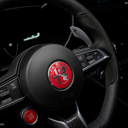2027 Alfa Romeo Giulia Quadrifoglio Luna Rossa Interior