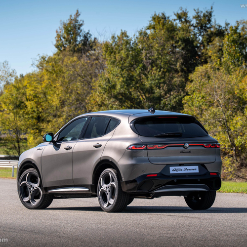 2026 Alfa Romeo Tonale Sport Speciale Grigio Ascari Rear View