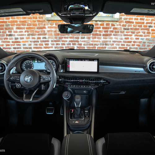 2026 Alfa Romeo Tonale Sport Speciale Grigio Ascari Interior