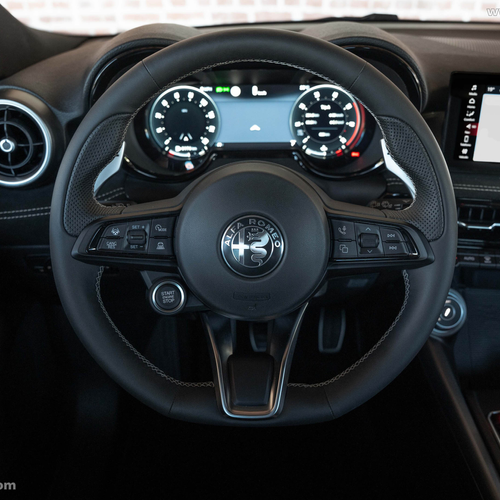 2026 Alfa Romeo Tonale Sport Speciale Grigio Ascari Interior