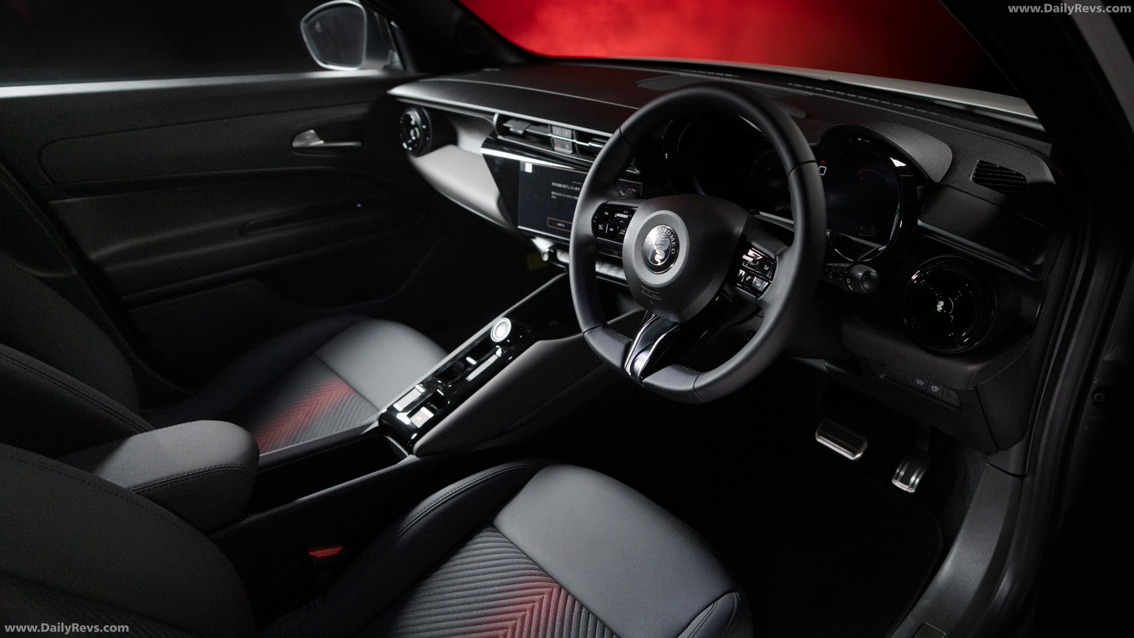 2026 Alfa Romeo Junior Ibrida Edizione Bianco Interior