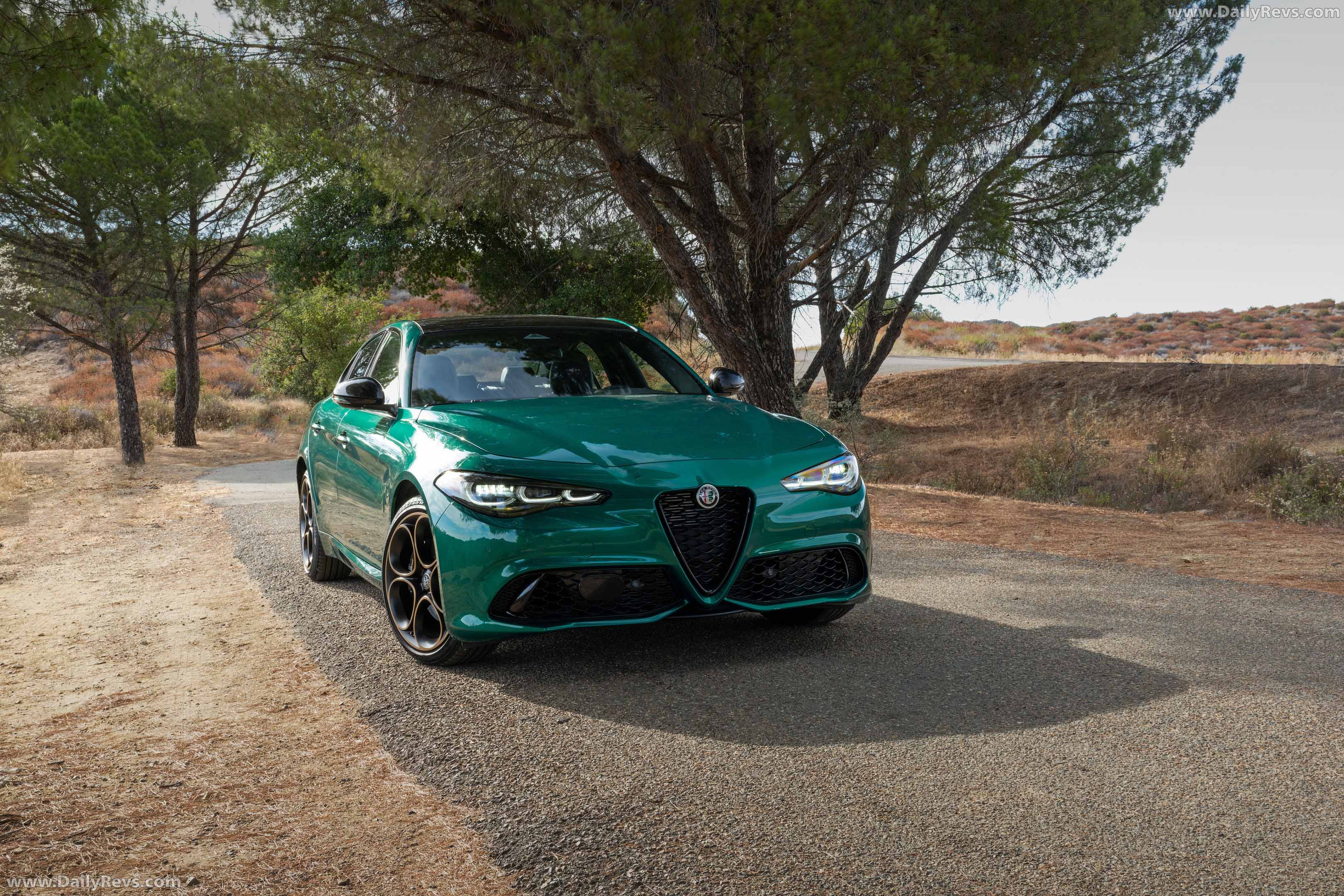 2026 Alfa Romeo Giulia Intensa US Version Front View