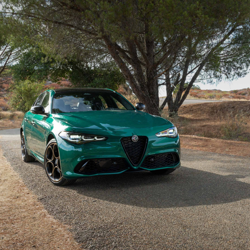 2026 Alfa Romeo Giulia Intensa US Version Front View