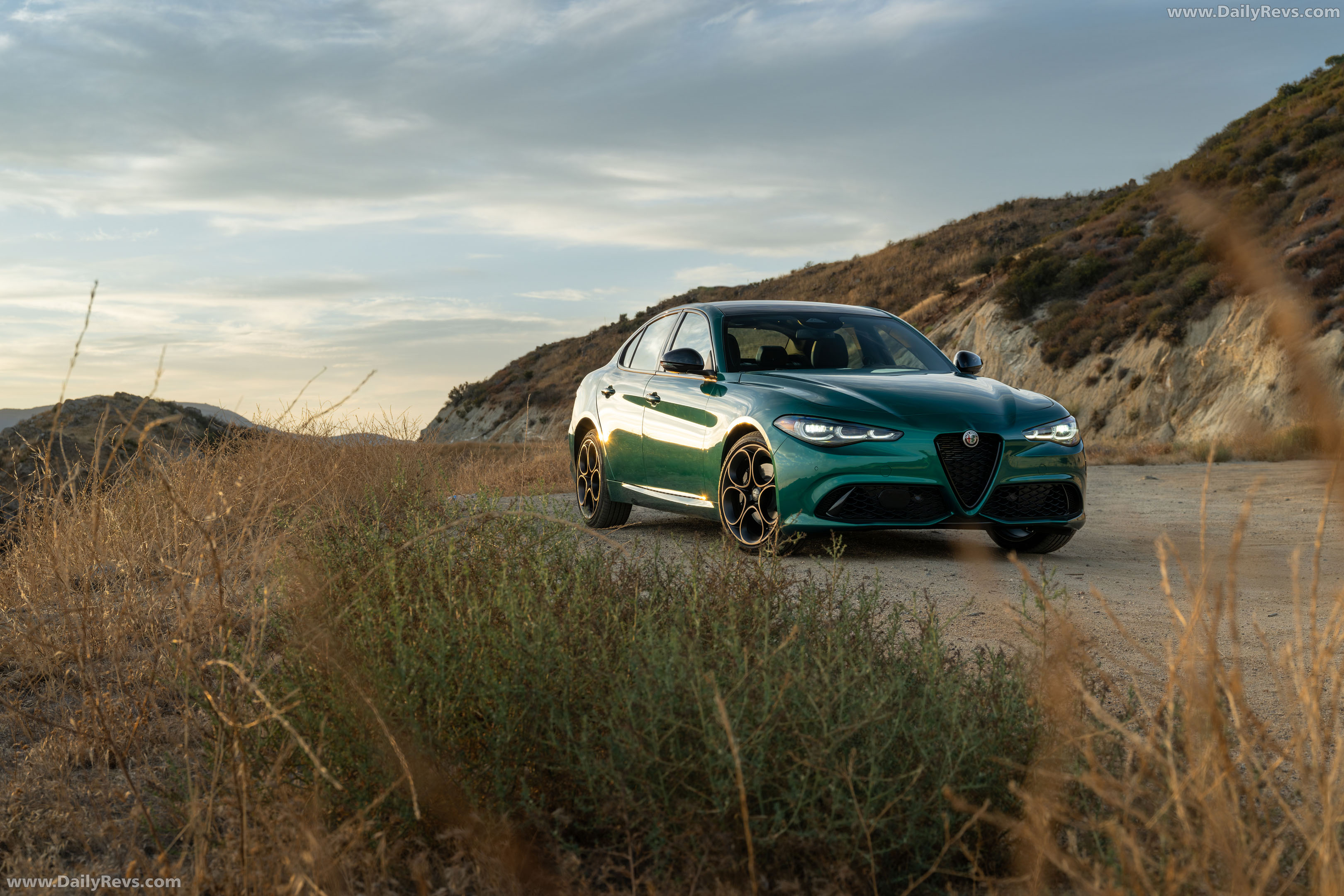 2026 Alfa Romeo Giulia Intensa US Version Front View