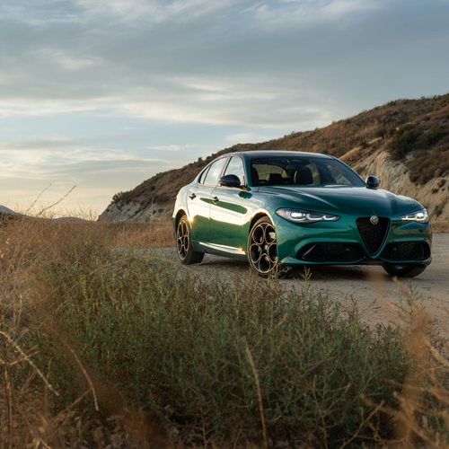 2026 Alfa Romeo Giulia Intensa US Version Front View