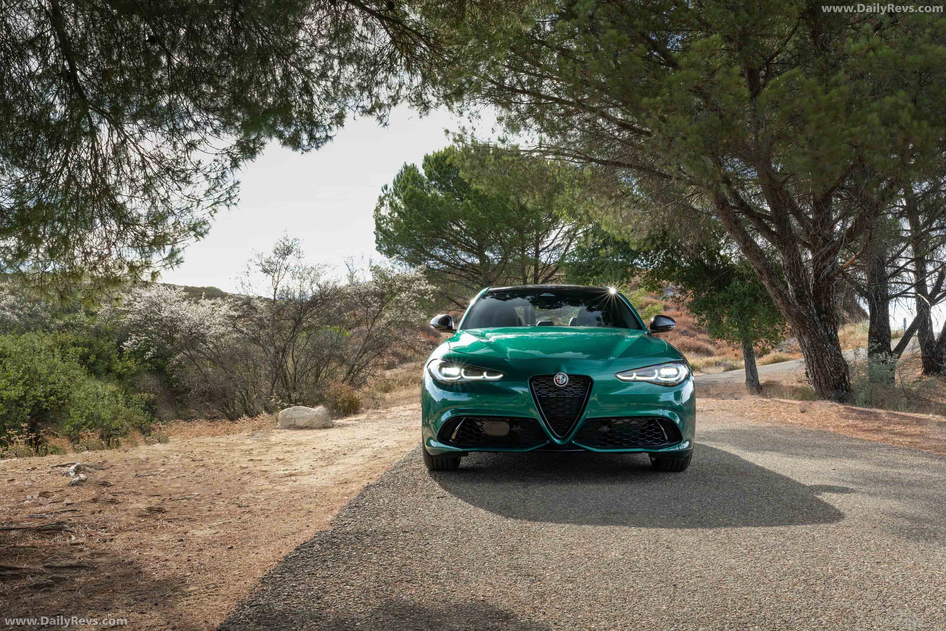 2026 Alfa Romeo Giulia Intensa US Version Front View