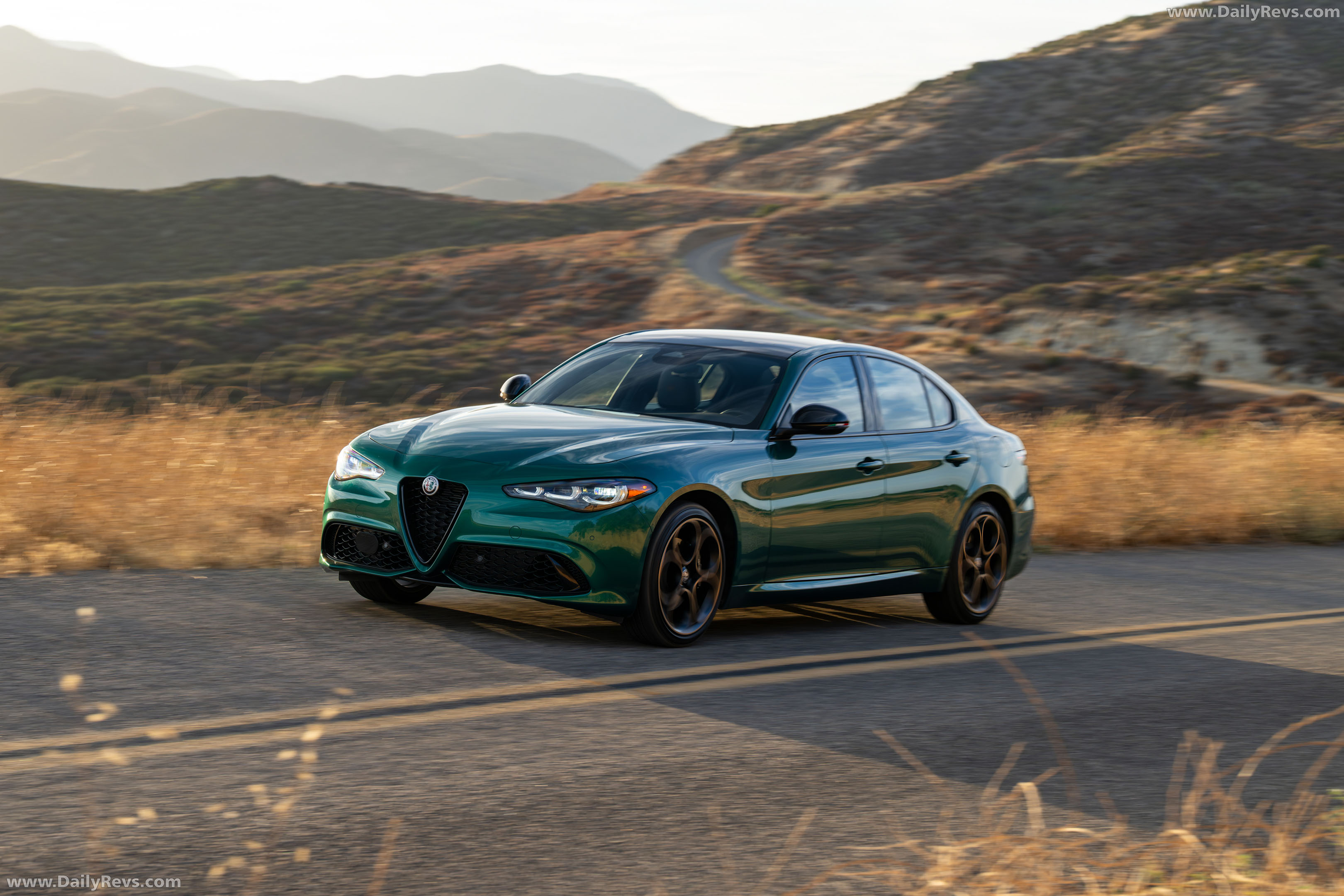 2026 Alfa Romeo Giulia Intensa US Version Front View