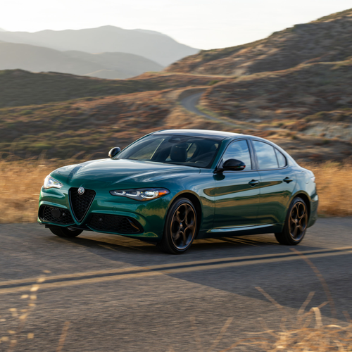 2026 Alfa Romeo Giulia Intensa US Version Front View