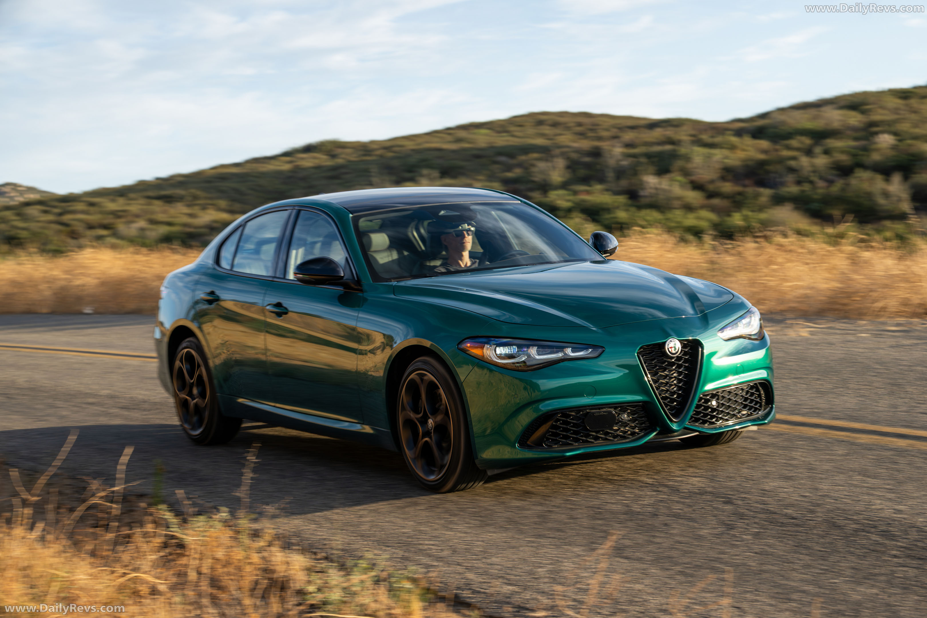 2026 Alfa Romeo Giulia Intensa US Version Front View