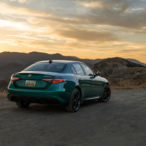 2026 Alfa Romeo Giulia Intensa US Version Rear View