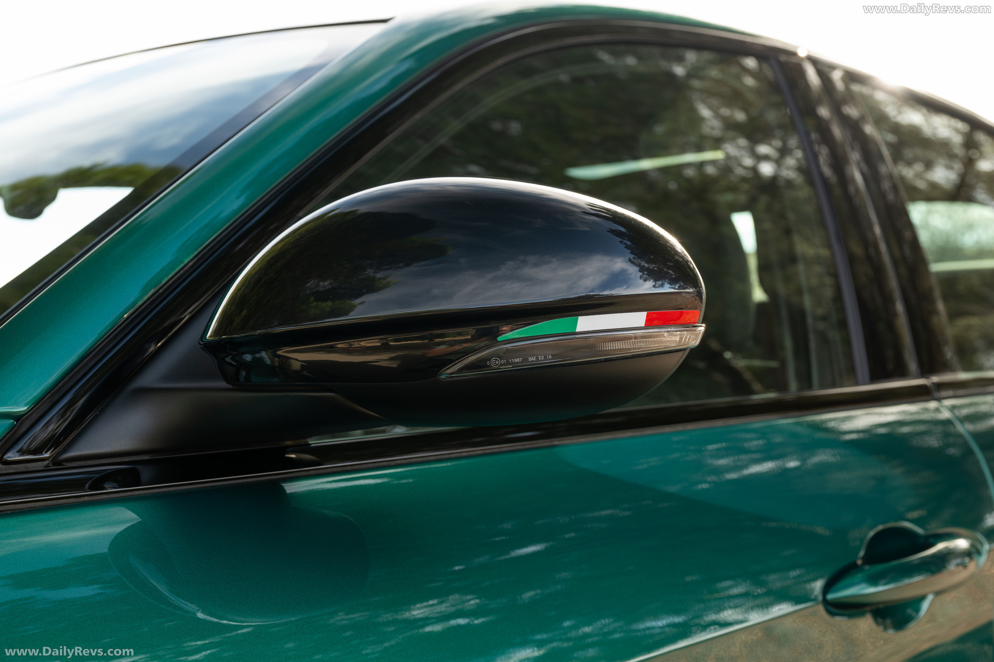 2026 Alfa Romeo Giulia Intensa US Version Exterior