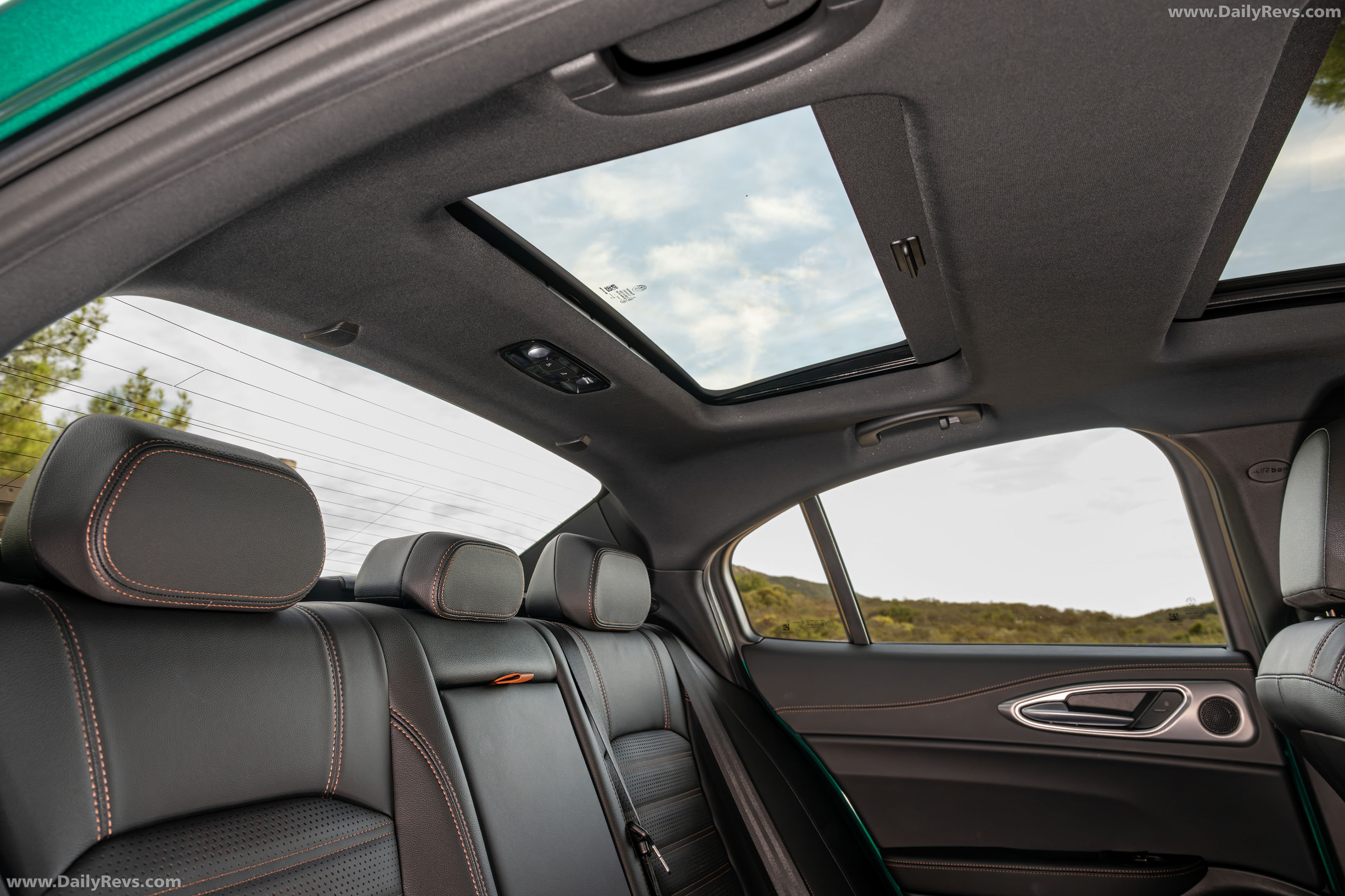2026 Alfa Romeo Giulia Intensa US Version Interior