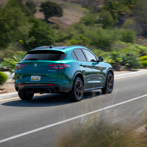 2025 Alfa Romeo Stelvio Intensa US Version Rear View