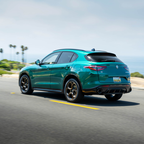 2025 Alfa Romeo Stelvio Intensa US Version Rear View
