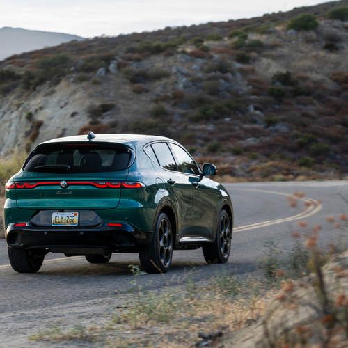 2025 Alfa Romeo Tonale Intensa US Version Rear View