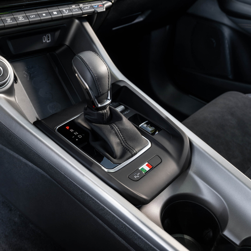 2025 Alfa Romeo Tonale Intensa US Version Interior