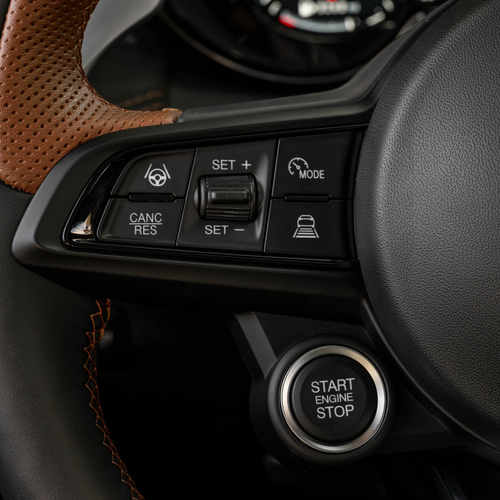 2025 Alfa Romeo Tonale Intensa US Version Interior