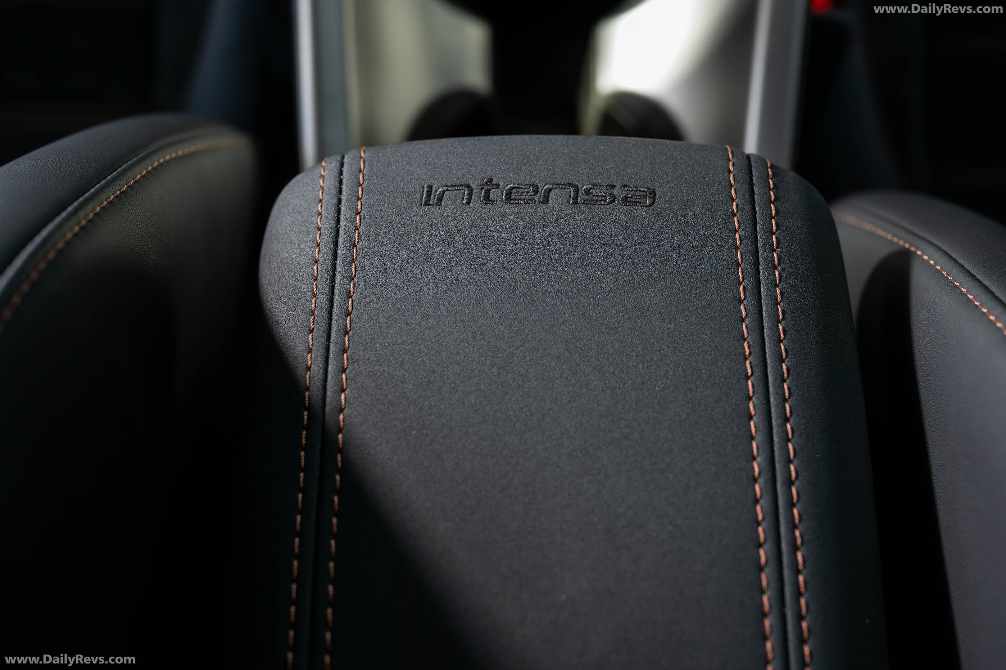 2025 Alfa Romeo Tonale Intensa US Version Interior