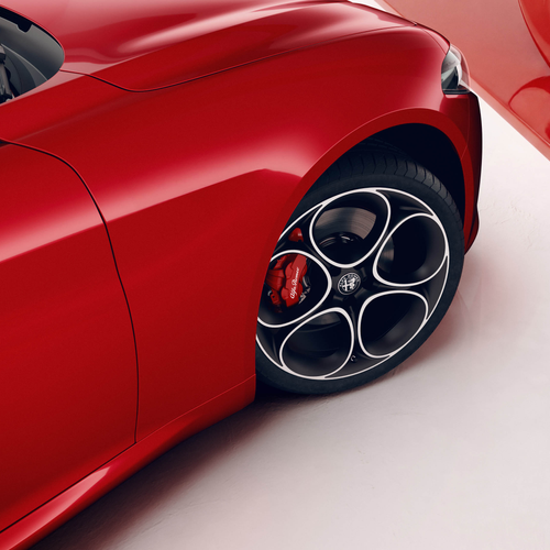 2026 Alfa Romeo Giulia Performance Pack Exterior