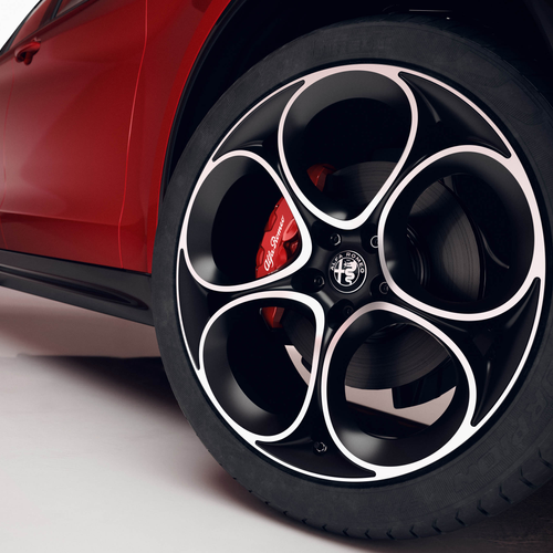 2026 Alfa Romeo Stelvio Performance Pack Exterior