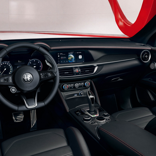 2026 Alfa Romeo Stelvio Performance Pack Interior